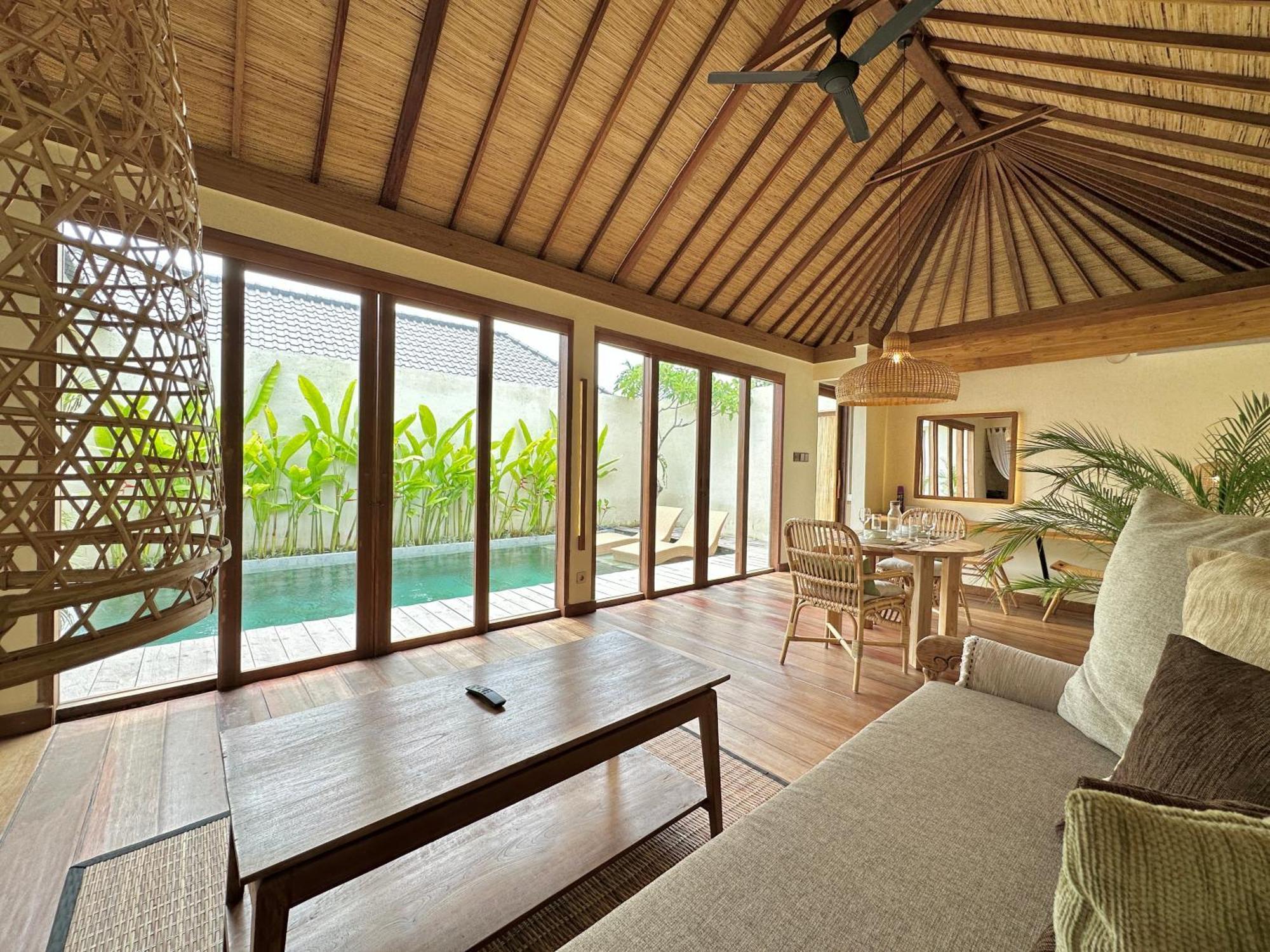 Villa Bobos Echo Canggu (Bali)